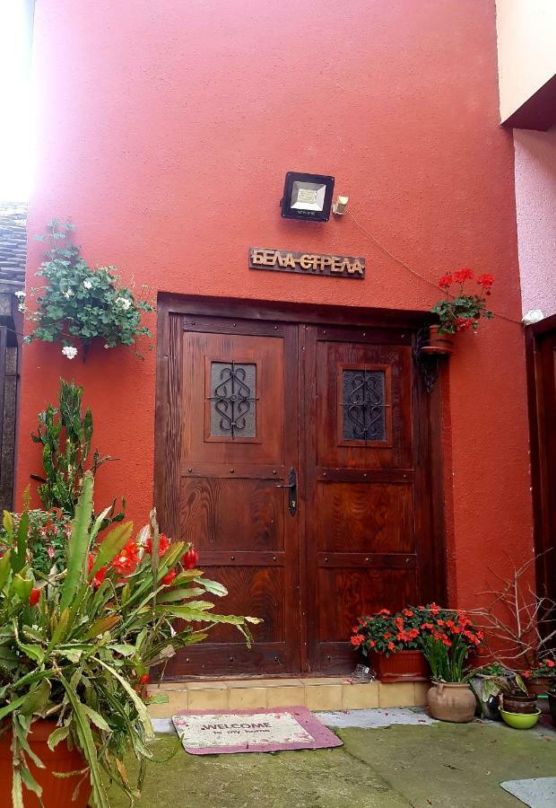 White Arrow Apartment Bajina Basta Luaran gambar